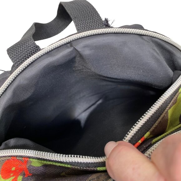 Star Point By Mojo Backpack With 4 Zipper Pockets Camouflage Crossbones Skulls - Picture 12 of 12